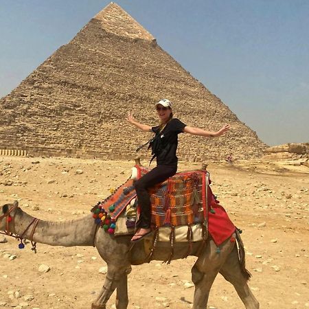 Grand Golden Pyramids View Hotel Kafret el-Gabal エクステリア 写真