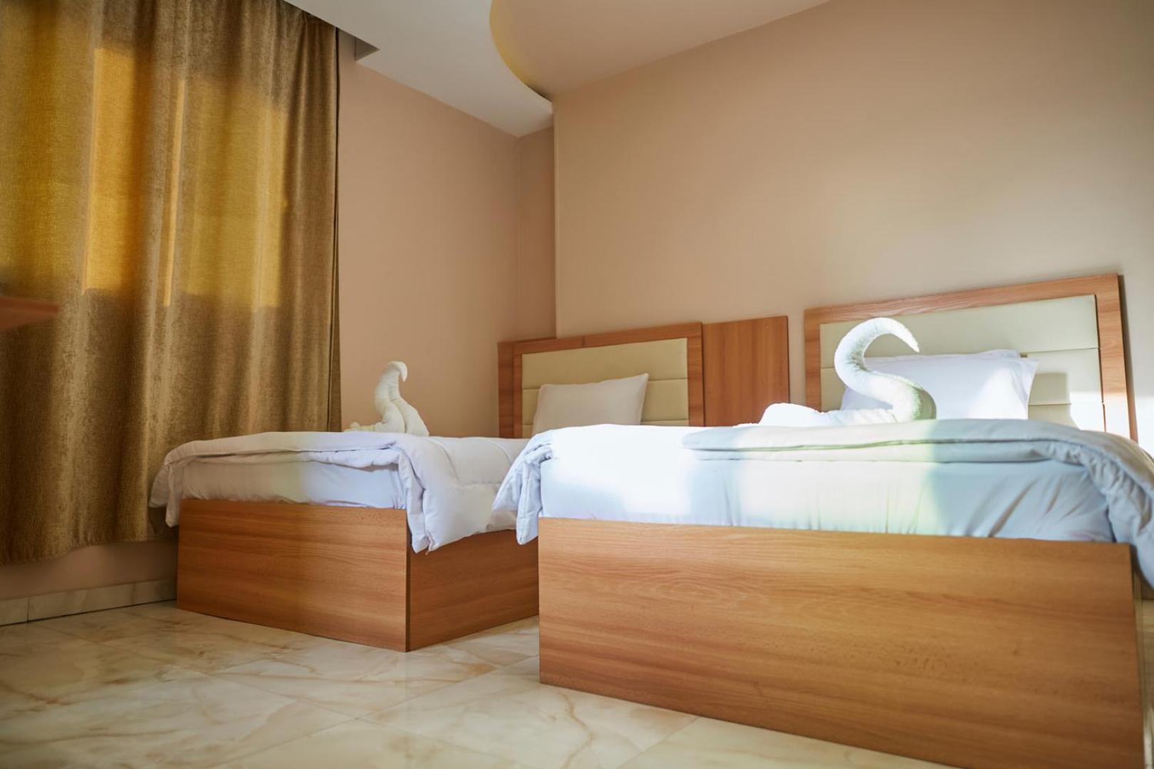 Grand Golden Pyramids View Hotel Kafret el-Gabal エクステリア 写真