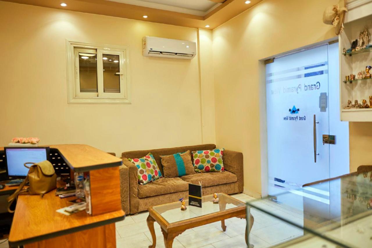 Grand Golden Pyramids View Hotel Kafret el-Gabal エクステリア 写真