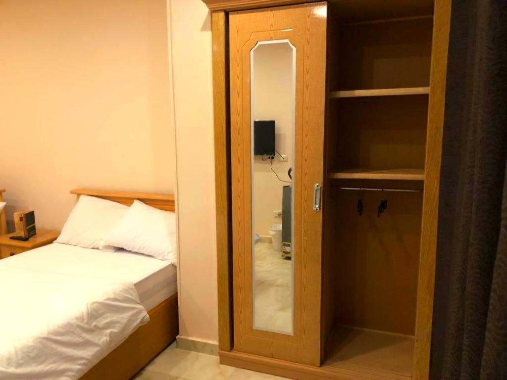 Grand Golden Pyramids View Hotel Kafret el-Gabal エクステリア 写真