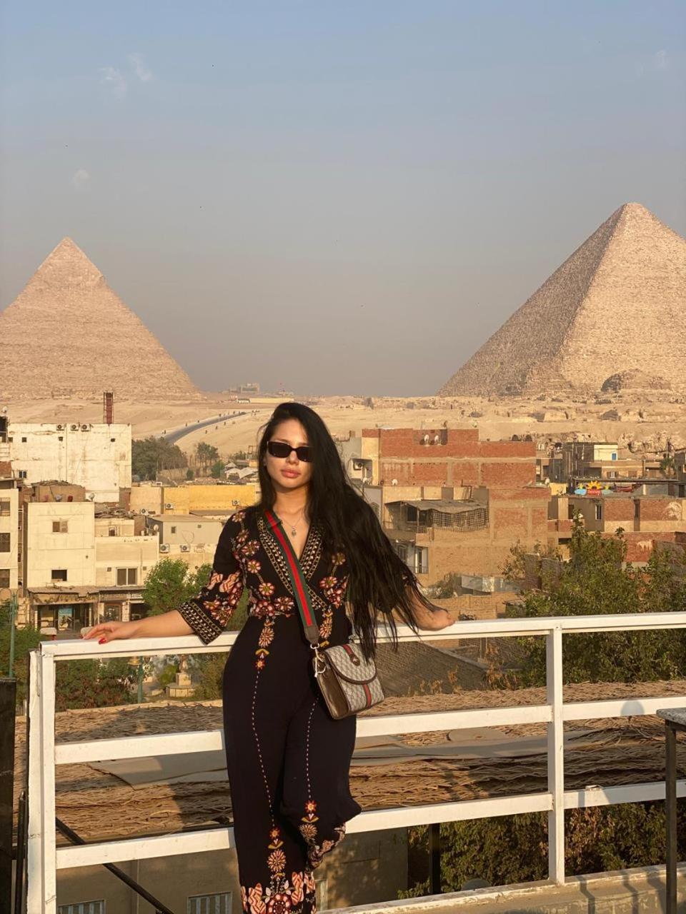 Grand Golden Pyramids View Hotel Kafret el-Gabal エクステリア 写真