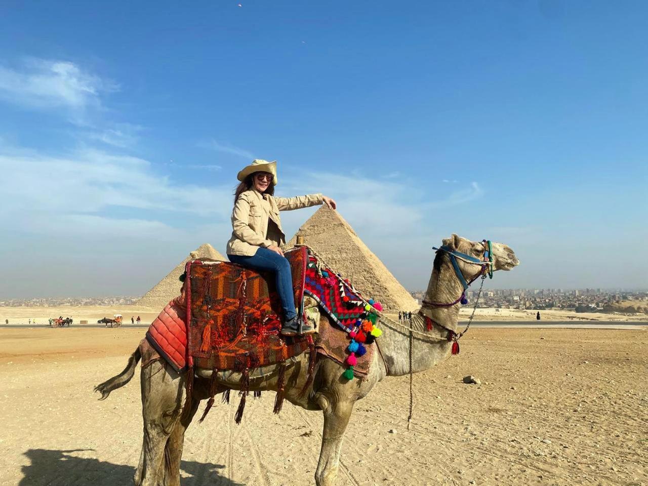 Grand Golden Pyramids View Hotel Kafret el-Gabal エクステリア 写真