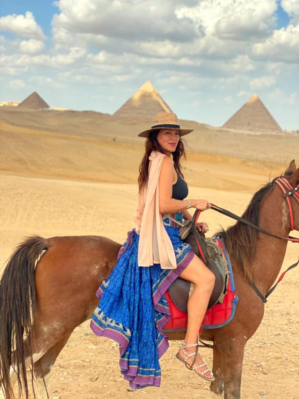 Grand Golden Pyramids View Hotel Kafret el-Gabal エクステリア 写真